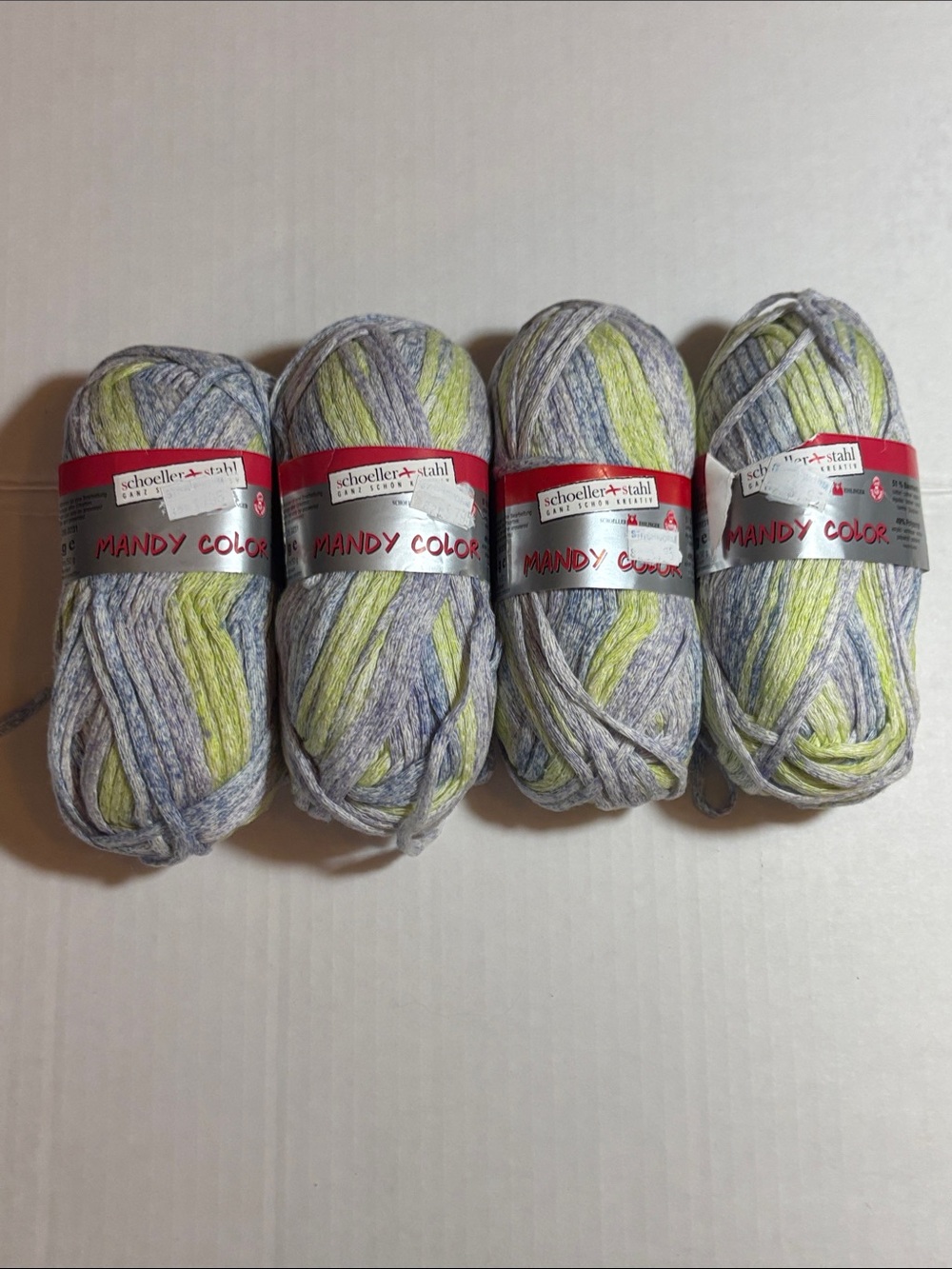 Mandy Color Variegated Yarn - Light Green & Gray